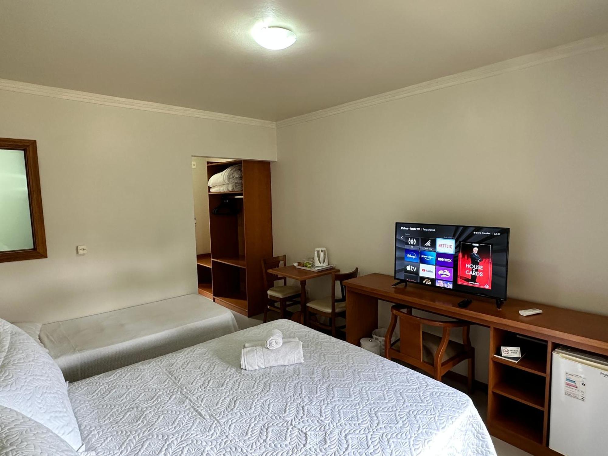Pousada Villa Verde Canela Ngoại thất bức ảnh