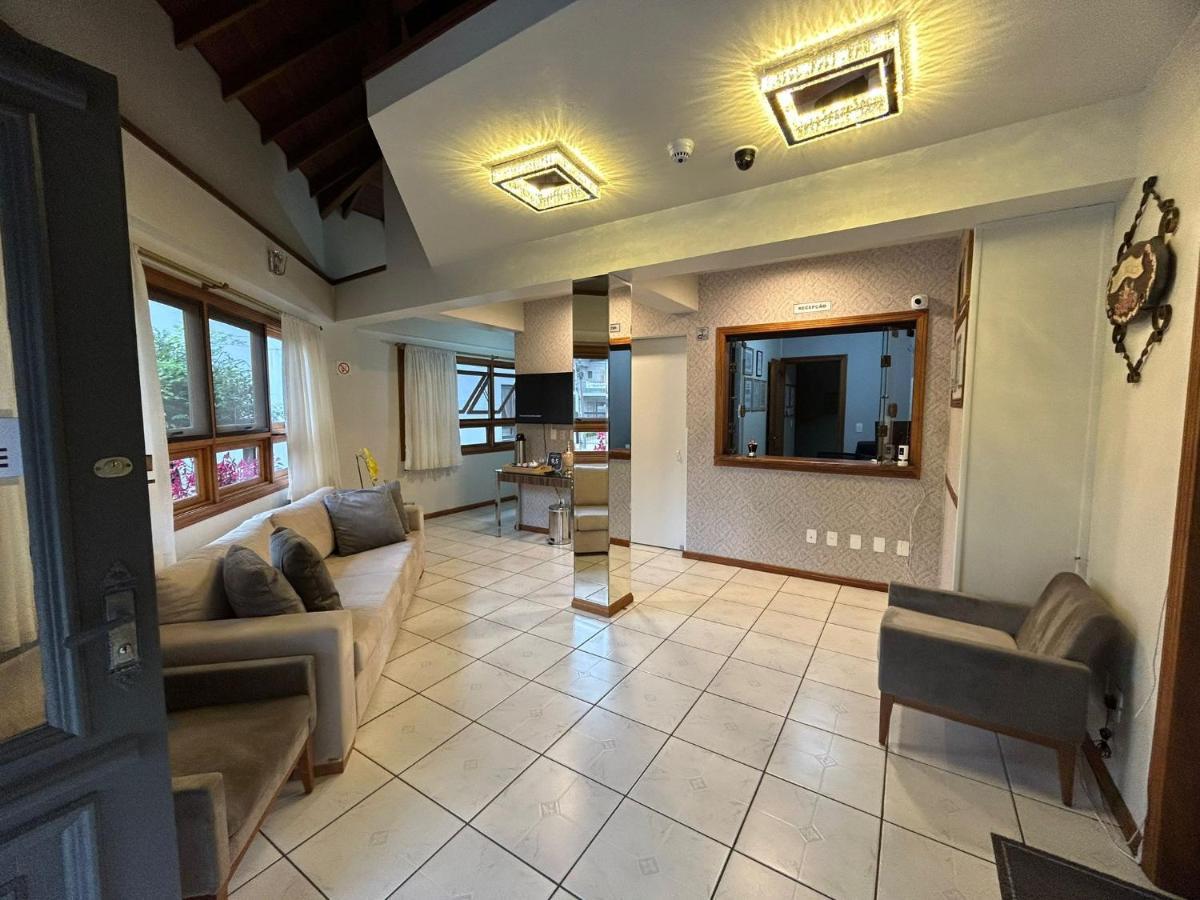 Pousada Villa Verde Canela Ngoại thất bức ảnh