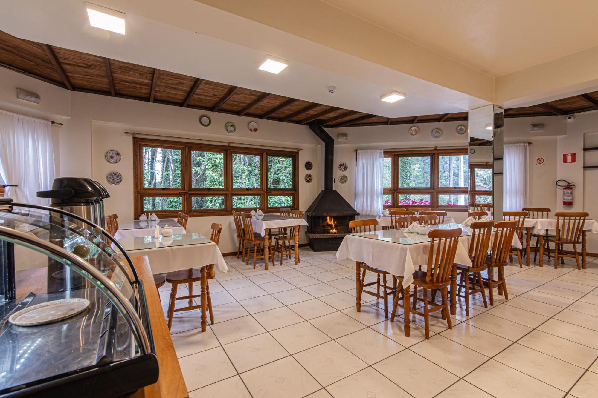 Pousada Villa Verde Canela Ngoại thất bức ảnh